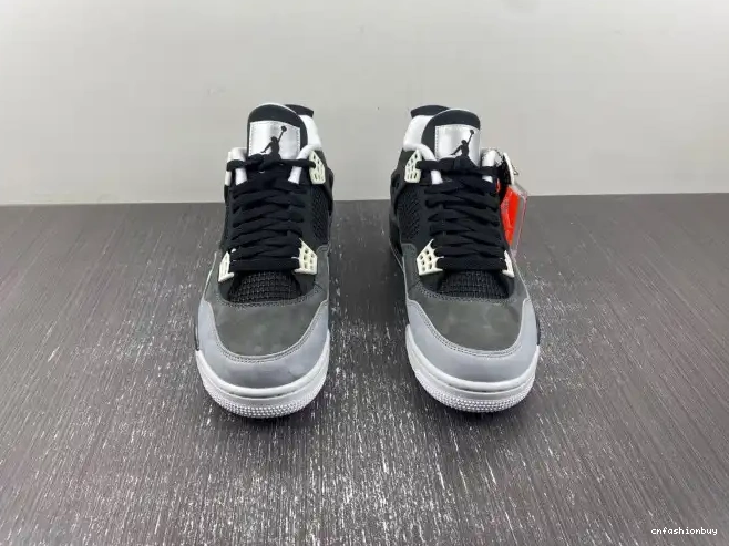 626969-030 (2013) 4 Retro Fear Jordan Pack 0621